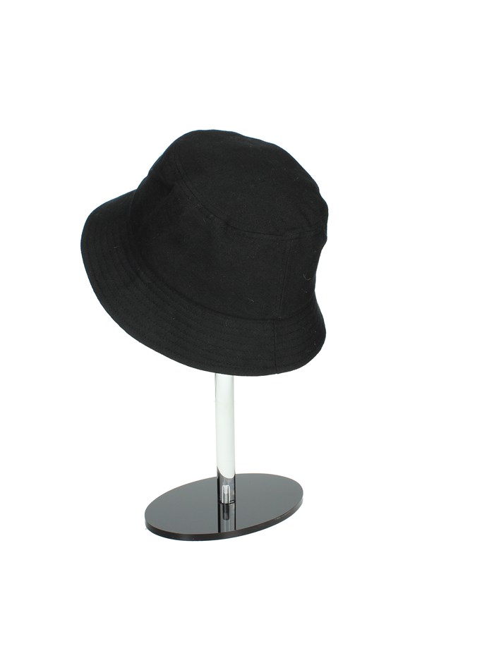 CAPPELLO A VISIERA X97.581 NERO