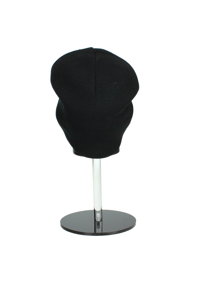 CAPPELLO A CUFFIA X97.605 NERO