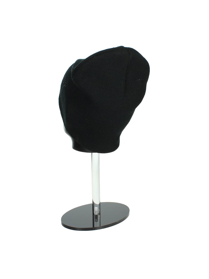 CAPPELLO A CUFFIA X97.605 NERO