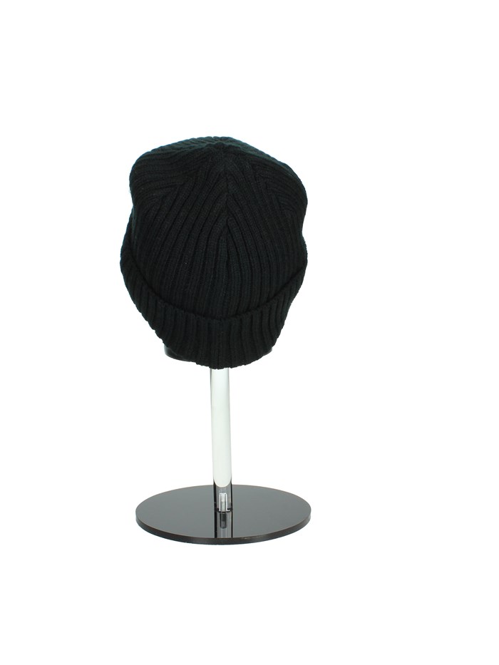 CAPPELLO A CUFFIA X97.602 NERO