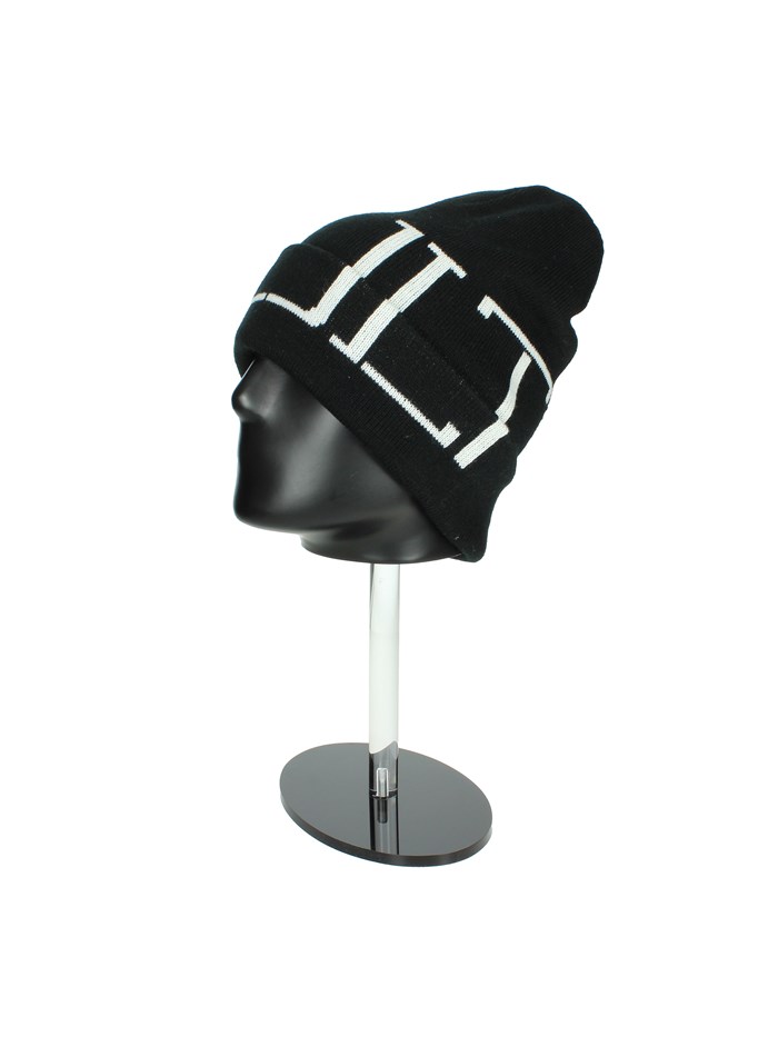 CAPPELLO A CUFFIA X97.601 NERO