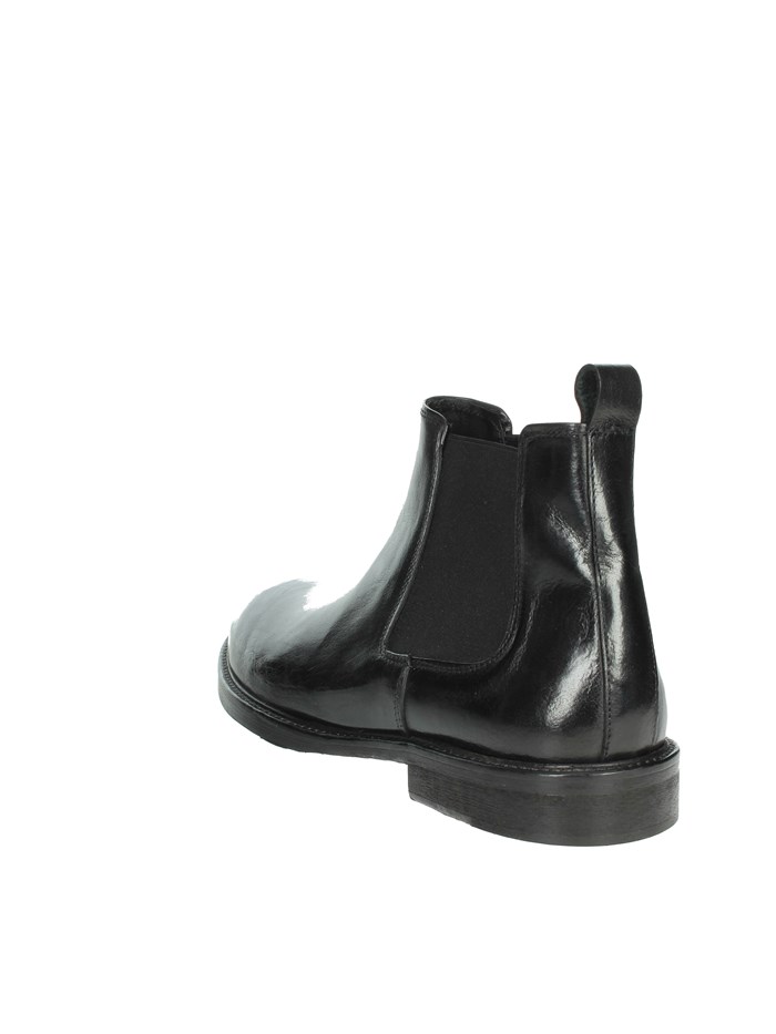 MEZZO STIVALETTO EA019 NERO