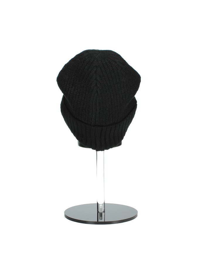 CAPPELLO A CUFFIA V4AI-11953 NERO