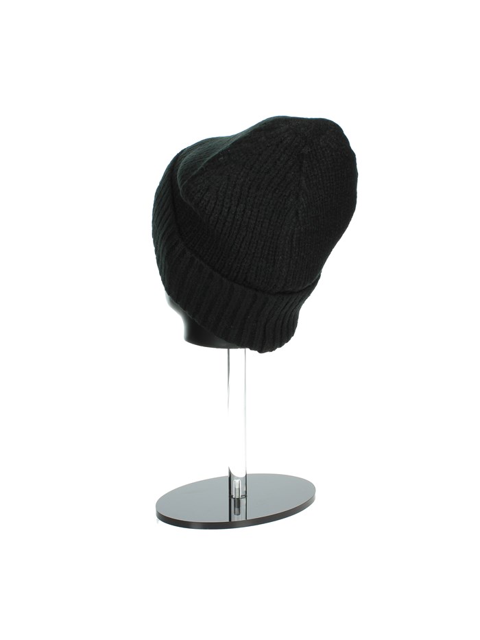 CAPPELLO A CUFFIA V4AI-11953 NERO