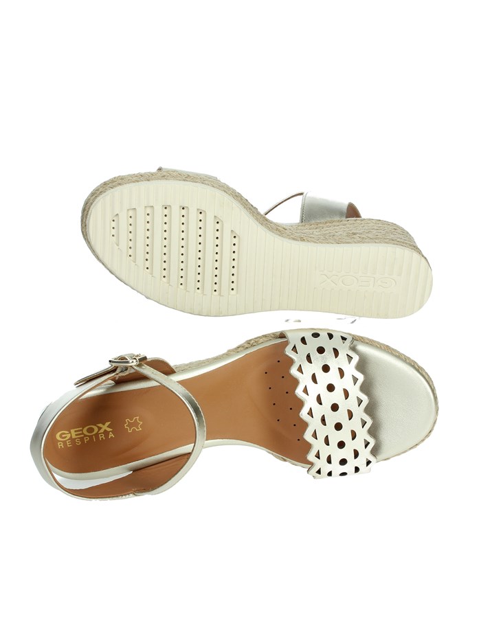 SANDALI CON ZEPPA D45GVA 000CF ORO