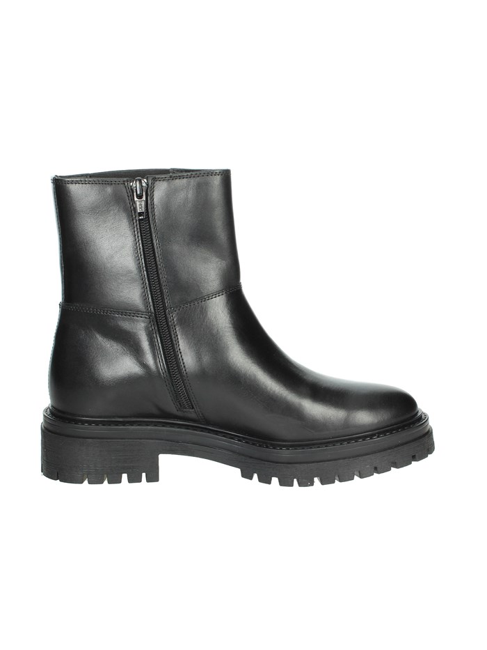 STIVALETTI BASSI D46HRC 00043 NERO