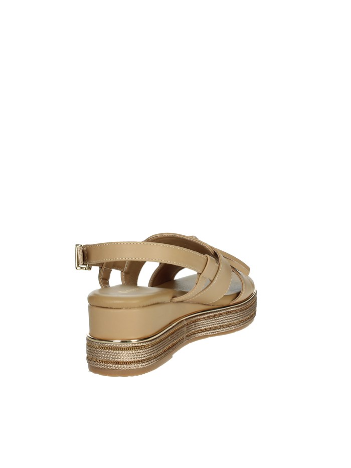 SANDALI CON ZEPPA 165694DM CUOIO