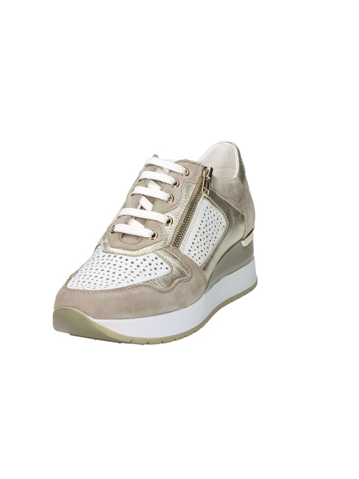 SNEAKERS BASSA IV2521475 PANNA