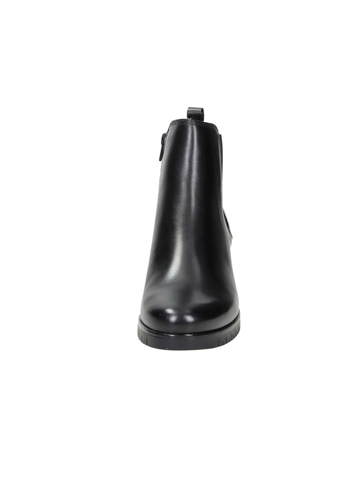 STIVALETTI TACCO IS143122 NERO