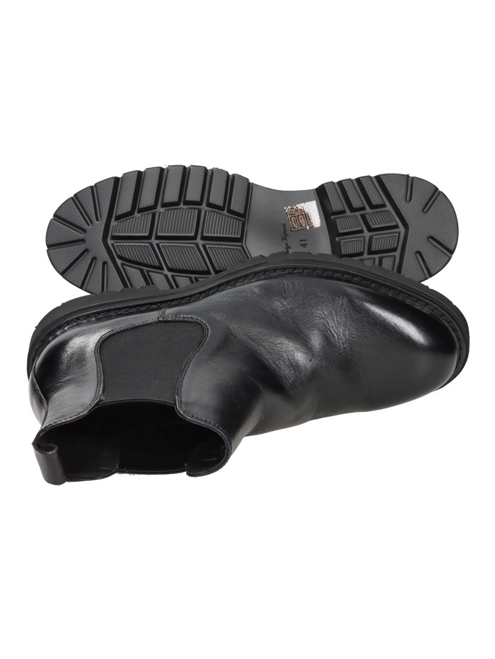MEZZO STIVALETTO AV251 NERO