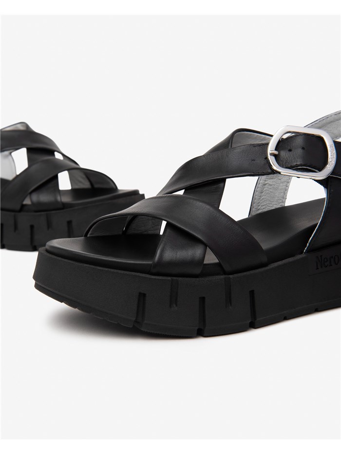 SANDALI CON ZEPPA E513696D NERO