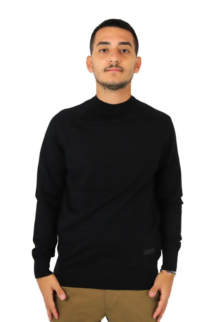 MAGLIONE UMA24063MA NERO